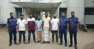পত্রিকা অফিস খুলে মাদক ব্যবসা; কথিত তিন সাংবাদিকসহ আটক ৫